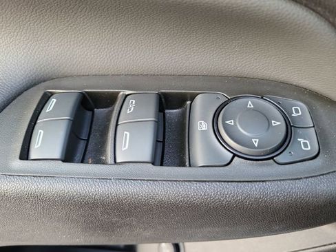 Certified 2024 Chevrolet Equinox LT image 23