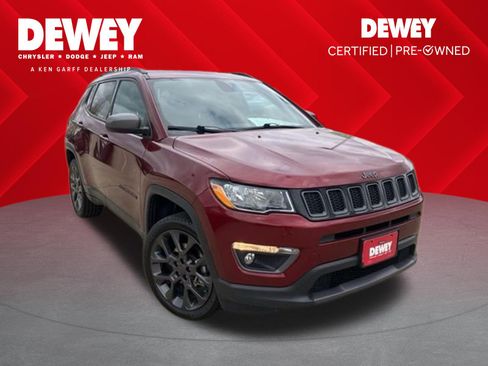 Certified 2021 Jeep Compass Latitude image 1