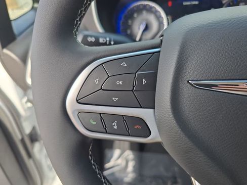 New 2026 Chrysler Voyager LX image 22