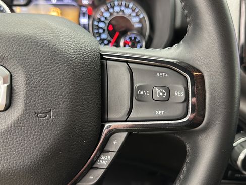 Used 2023 RAM 1500 Big Horn AWD/4WD image 19