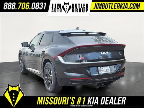 New 2025 Kia EV6 Wind image 4