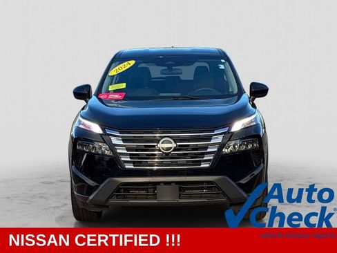 Certified 2024 Nissan Rogue SV AWD/4WD image 2
