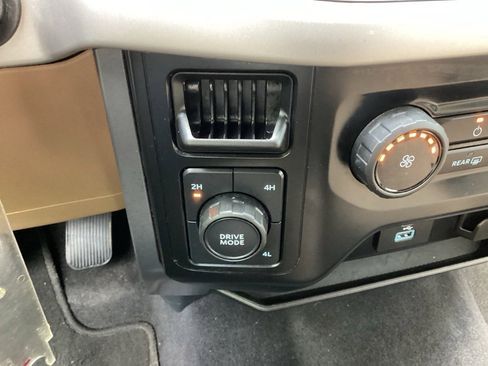 Used 2023 Ford F150 XLT image 57