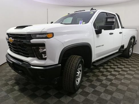 Used 2024 Chevrolet Silverado 2500 W/T w/ WT Convenience Package AWD/4WD image 5
