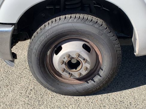 Used 2015 Ford F350 XL w/ Power Equipment Group image 12