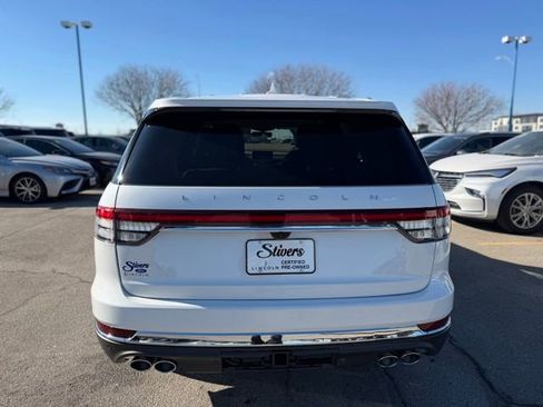 Used 2023 Lincoln Aviator AWD w/ Premium Package image 5