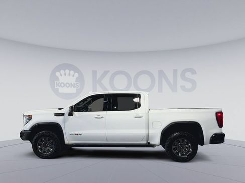 Used 2024 GMC Sierra 1500 AT4X AWD/4WD image 10