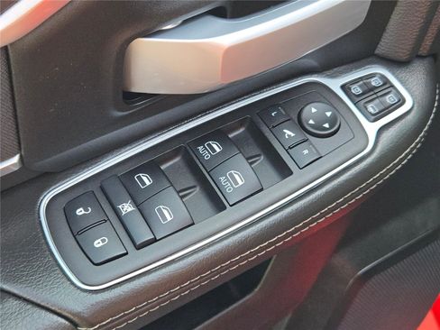 Certified 2024 RAM 2500 Big Horn w/ Night Edition image 23