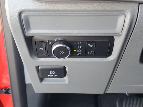 Certified 2022 Ford F150 XL w/ Equipment Group 101A High image 28