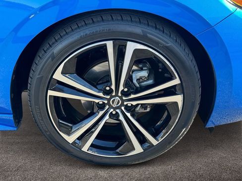 Used 2023 Nissan Sentra SR image 7