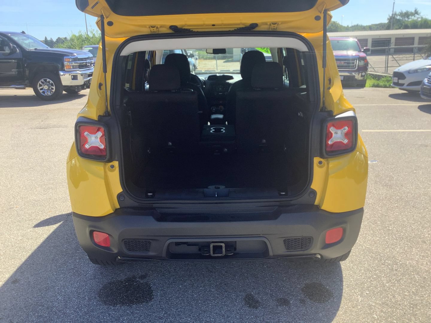 Used 2017 Jeep Renegade Altitude AWD/4WD image 26
