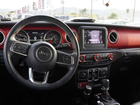 Used 2018 Jeep Wrangler Unlimited Rubicon image 24