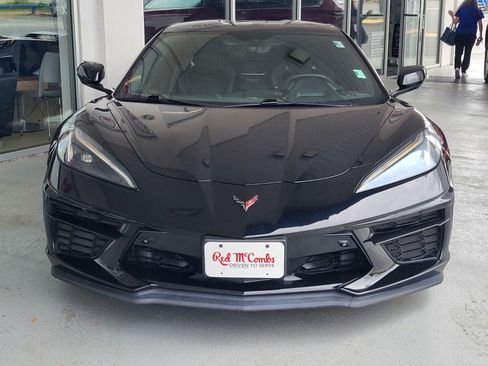 Used 2021 Chevrolet Corvette Stingray Premium Cpe w/ Z51 Performance Package RWD image 6