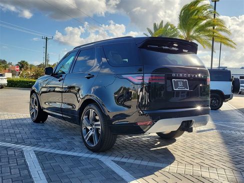 New 2026 Land Rover Discovery Limited Edition image 3