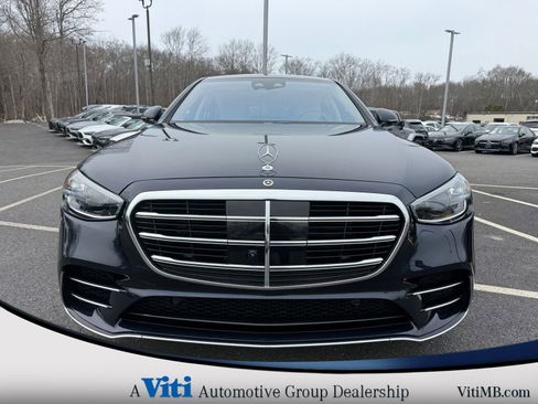 Used 2026 Mercedes-Benz S 580 4MATIC Sedan image 3