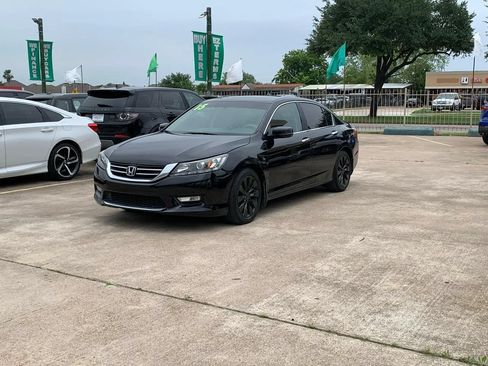 Used 2015 Honda Accord EX image 4