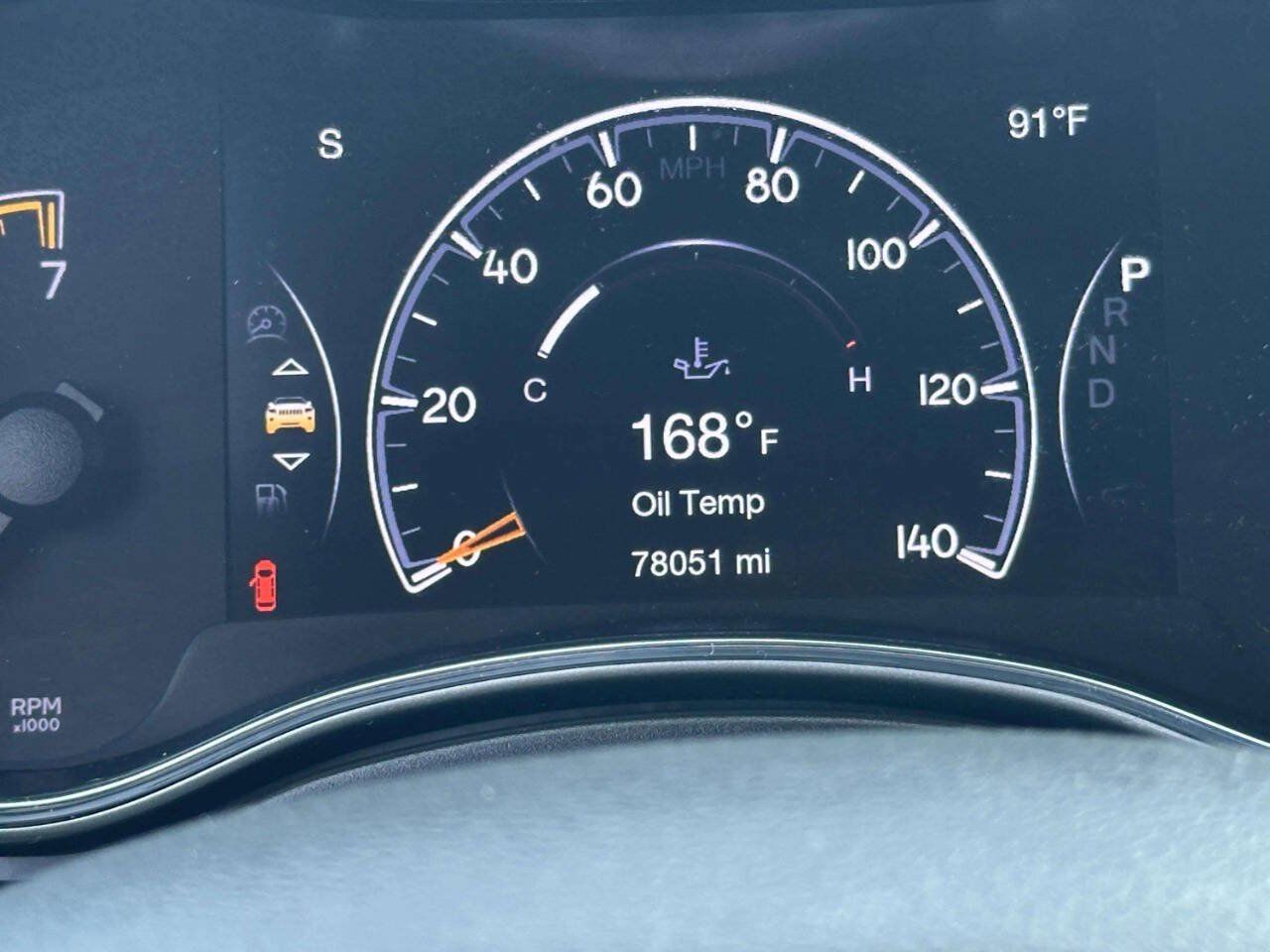 Used 2019 Jeep Grand Cherokee Altitude RWD image 28