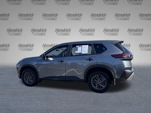 Used 2023 Nissan Rogue S image 7