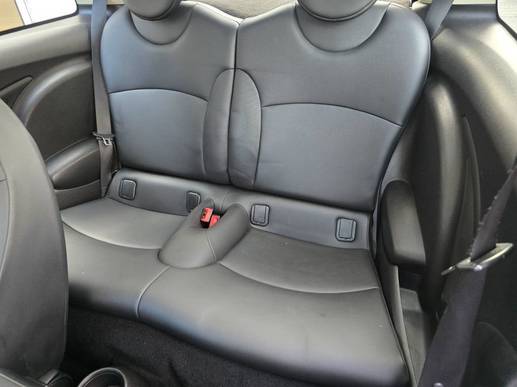 Used 2012 MINI Cooper Hardtop FWD image 11