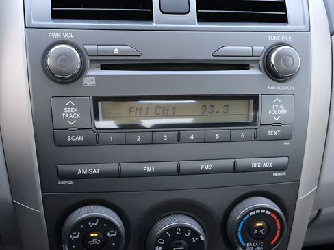 Used 2011 Toyota Corolla LE FWD image 22