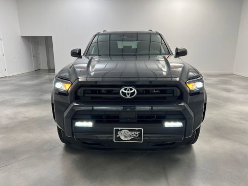 Used 2025 Toyota 4Runner SR5 image 2