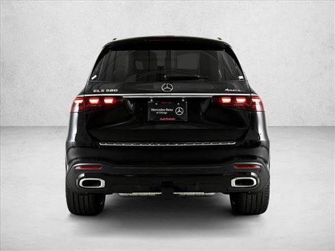 New 2025 Mercedes-Benz GLS 580 4MATIC image 4