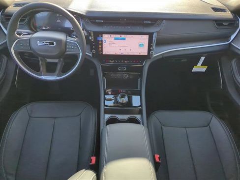 New 2026 Jeep Grand Cherokee L Limited AWD/4WD image 12