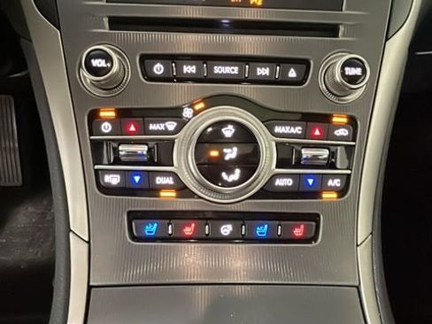 Used 2018 Lincoln MKZ Reserve w/ Climate Package FWD image 21
