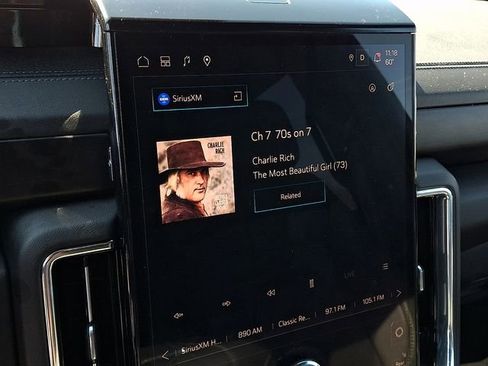 Used 2025 GMC Yukon Denali image 12