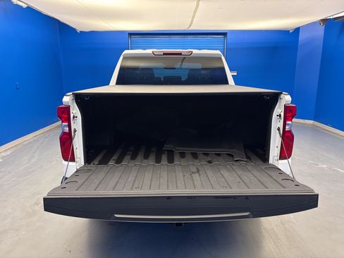 Used 2025 Chevrolet Silverado 1500 LTZ AWD/4WD image 27