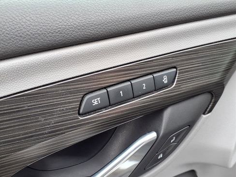 Used 2019 GMC Terrain SLT w/ Preferred Package image 6