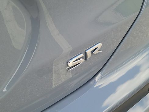 Used 2024 Nissan Kicks SR w/ SR Premium Package FWD image 9