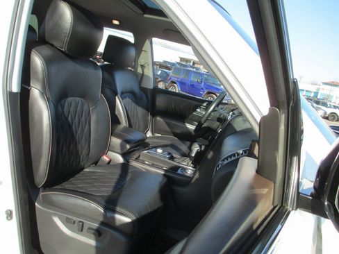 Used 2022 Nissan Armada Platinum w/ Captain's Chairs Package image 24