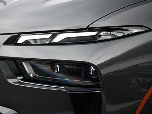 New 2026 BMW X7 xDrive40i w/ M Sport Package image 12