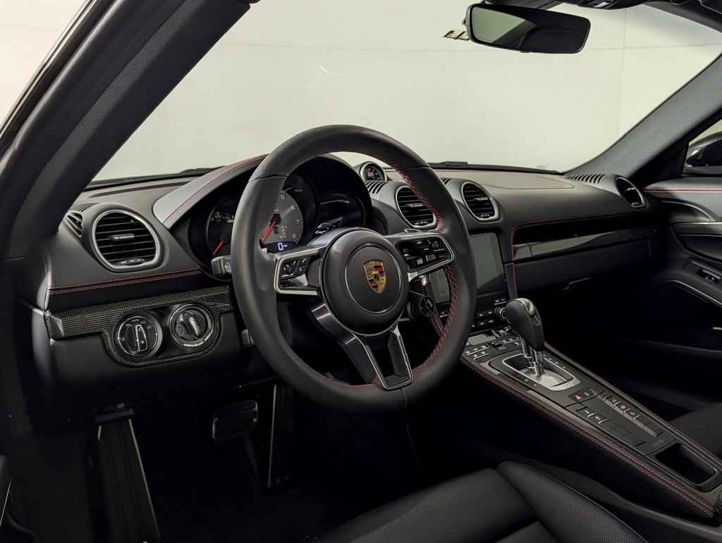 Certified 2025 Porsche 718 Cayman S RWD image 4