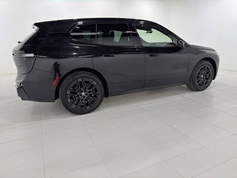 Used 2026 BMW iX xDrive45 w/ M Sport Package image 6