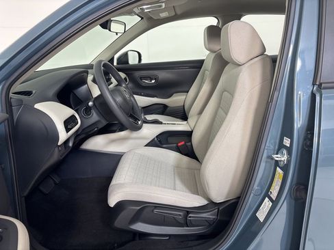 Used 2025 Honda HR-V LX image 14