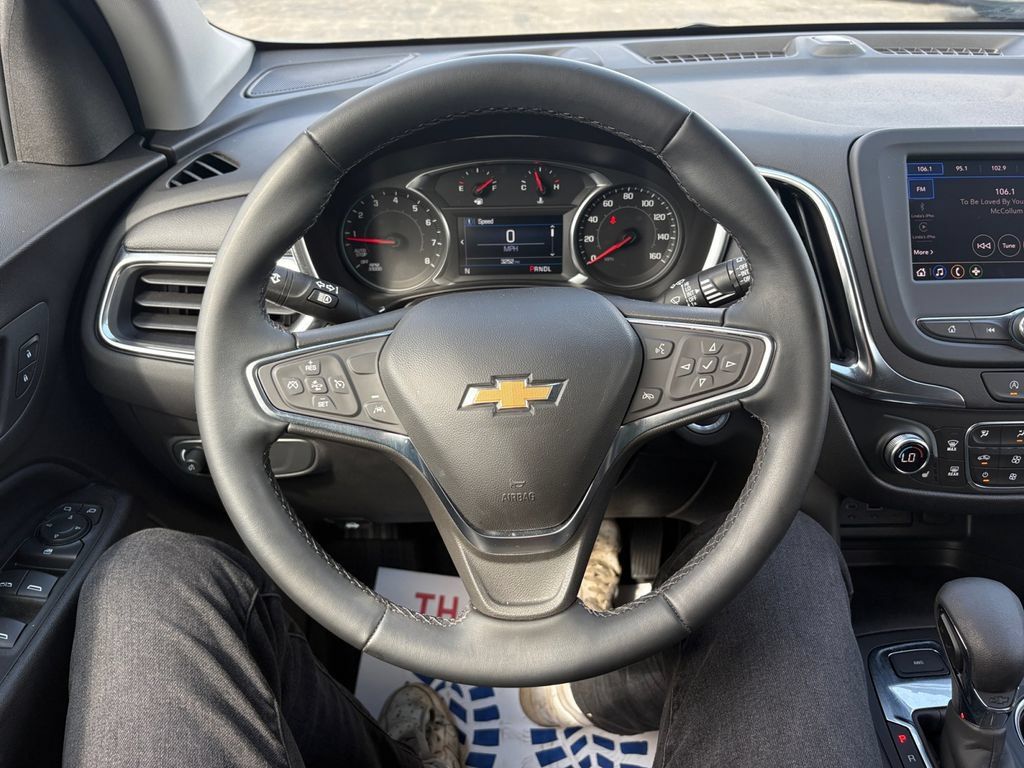 Used 2024 Chevrolet Equinox LT w/ LPO, Floor Liner Package AWD/4WD image 15