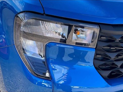 New 2025 Ford Maverick XL image 13