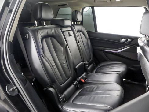 Used 2020 BMW X7 xDrive40i w/ Cold Weather Package image 36