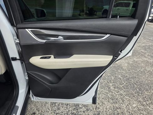 Used 2020 Cadillac XT6 Sport AWD/4WD image 15