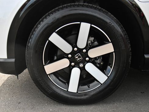 Used 2024 Honda Prologue Touring image 12