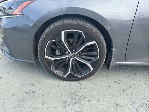 Certified 2024 Nissan Altima 2.5 SR image 24