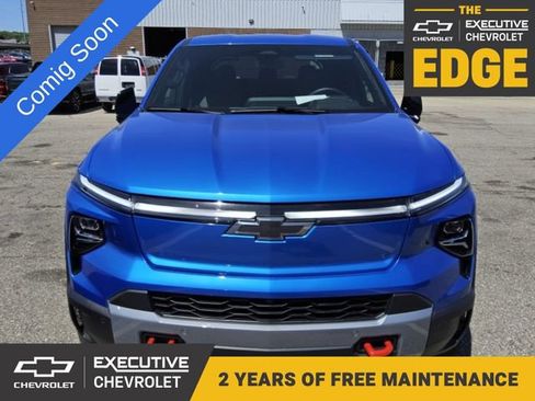 Used 2026 Chevrolet Silverado EV Trail Boss AWD/4WD image 1