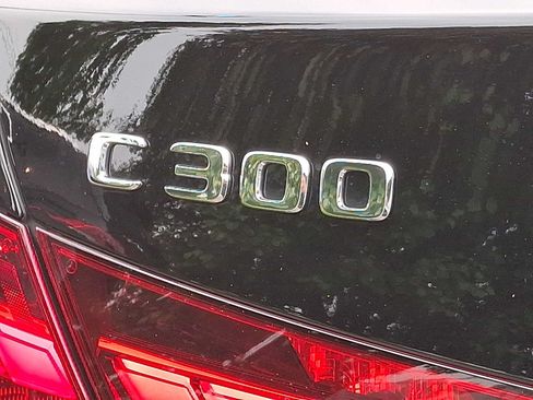 Used 2026 Mercedes-Benz C 300 4MATIC Sedan image 29