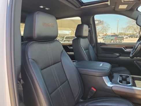 Used 2025 Chevrolet Silverado 3500 High Country w/ High Country Premium Package image 10