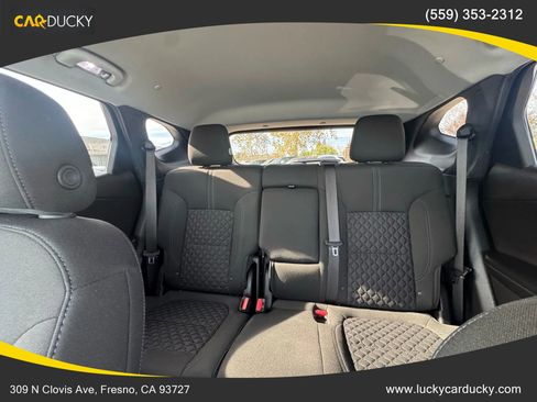 Used 2019 Chevrolet Blazer LT image 19