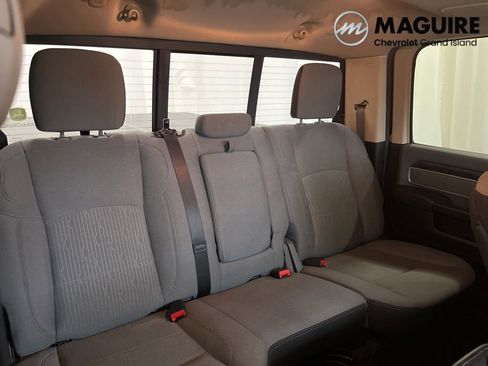 Used 2019 RAM 3500 Big Horn image 31