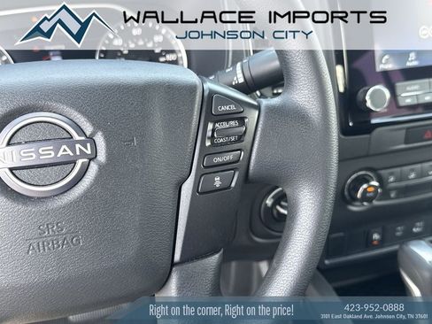 Used 2023 Nissan Frontier SV w/ Midnight Edition Package AWD/4WD image 30