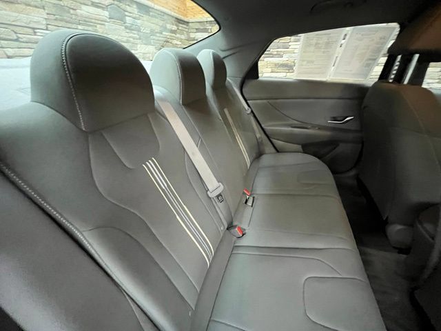 Certified 2023 Hyundai Elantra Blue FWD image 32